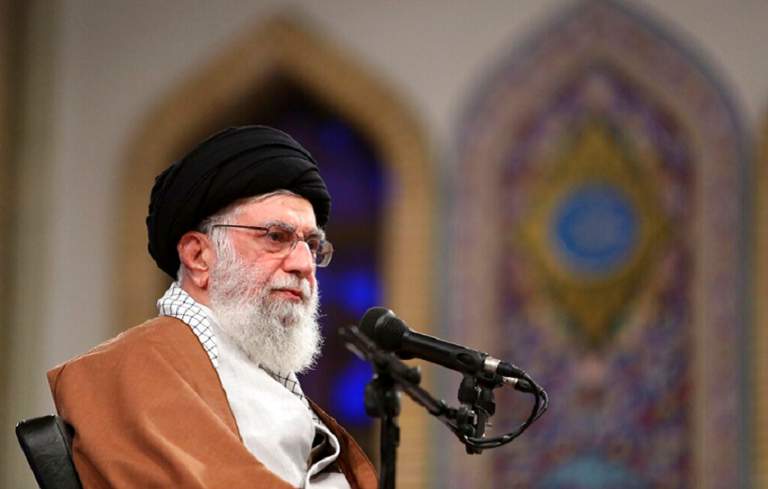 SUA introduc pe lista neagră numele a nouă membri ai anturajului ayatollahului Ali Khamenei, inclusiv al unuia dintre fiii săi, al şefului său de cabinet şi al şefului sistemului judiciar iranian