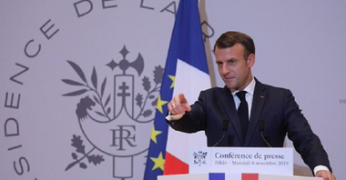 Macron denunţă o ieşire a Iranului din cadrul Acordului de la Viena şi îndeamnă la o relaxare a sancţiunilor impuse Teheranului