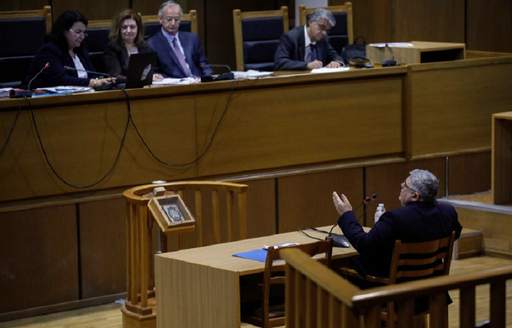 Liderul neonaziştilor greci Nikos Michaloliakos pledează ”nevinovat” în procesul Partidului Zori Aurii