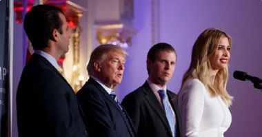 Trump, condamnat la plata a două milioane de dolari pentru că şi-a folosit fundaţia de binefacere ca instrument politic în scop personal 