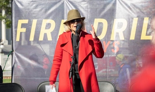 Jane Fonda a evitat a cincea arestare în timpul campaniei de proteste din Washington

