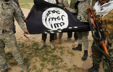 Turcia trimite înapoi în ţările de origine combatanţi străini din Statul Islamic, între care un american, şapte germani şi 11 francezi