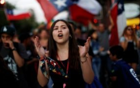 Guvernul chilian acceptă să schimbe Constituţia din timpul dictaturii Pinochet, una dintre principalele revendicări ale contestării ce zguduie ţara de peste trei săptămâni