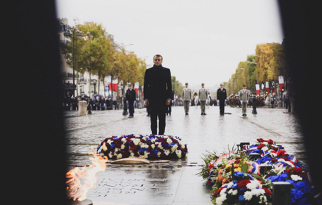 Macron inaugurează, la marcarea a 101 ani de la Armistiţiu, un monument dedicat celor 549 de militari ”morţi pentru Franţa” în operaţiuni externe din 1963
