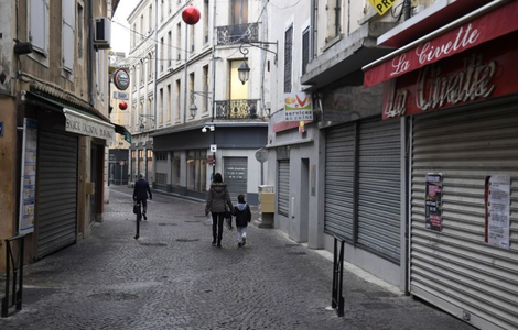 Trei răniţi în sud-estul Franţei, în urma unui cutremur de magnitudinea 5,4, resimţit la Lyon, Montpellier, Saint-Étienne, Grenoble, Avignon şi Marsilia