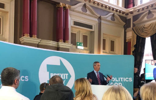 Partidul Brexitului renunţă să prezinte candidaţi la mandatele deţinute de către Partidul Conservator al lui Boris Johnson, anunţă Nigel Farage