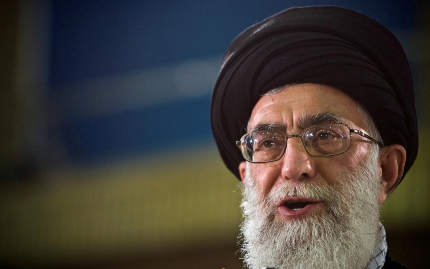 Iranul a ”respins” inamicul, afirmă Ali Khamenei; portavionul american USS Abraham Lincoln traversează Strâmtoarea Ormuz către Golful Persic