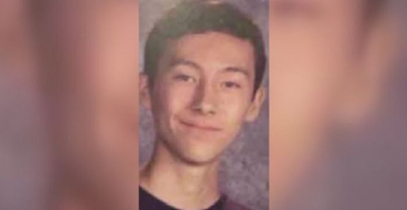 Aurtorul atacului armat de la Liceul Saugus din California, Nathaniel Berhow, a folosit o ”armă în kit” neînregistrată
