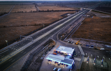Putin inaugurează prima autostradă veritabilă, de 694 de kilometri, care leagă Moscova de Sankt Petersburg în şase ore