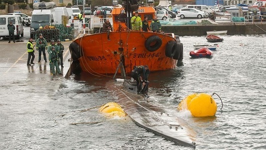 Un submarin cu 3,3 tone de cocaină la bord a fost descoperit în largul coastei Spaniei