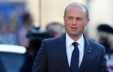 Premierul maltez Joseph Muscat, suspectat de amestc în ancheta privind asasinarea jurnalistei Daphne Caruana Galizia, urmează să demisioneze în ianuarie