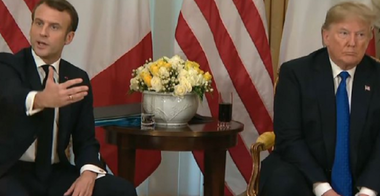 Macron îşi reiterează declaraţile cu privire la ”moartea cerebrală” a NATO în faţa lui Trump şi acuză Turcia că lucrează ”uneori cu intermediari ai Statului Islamic”