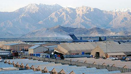 Cinci afgani răniţi într-un atac sinucigaş la Bagram, la princiala bază americană în Afganistan