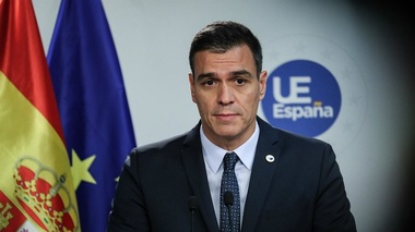 Pedro Sanchez a acceptat mandatul din partea regelui Spaniei de a forma guvernul, în condiţiile unui Parlament fragmentat
