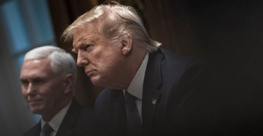 Trump se dezlănţuie împotriva democraţilor înaintea unui vot istoric în vederea destituirii