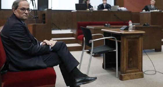 Justiţia spaniolă îl revocă din funcţie pe preşedintele separatist catalan Quim Torra 