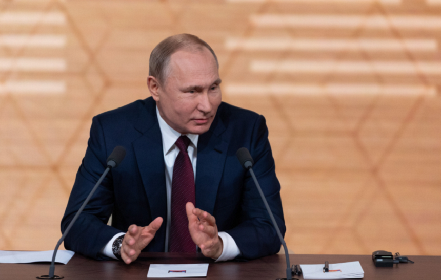 Corpul lui Lenin trebuie să rămână în Piaţa Roşie, afirmă Putin în conferinţa de presă anuală