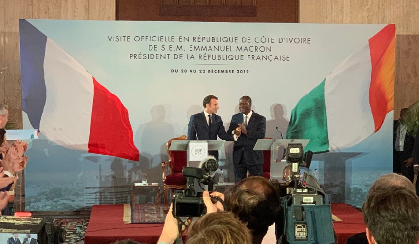 Macron se prezintă drept constructorul unei noi ere a relaţiilor cu Africa francofonă într-un turneu în regiune şi pune capăt francului FCA