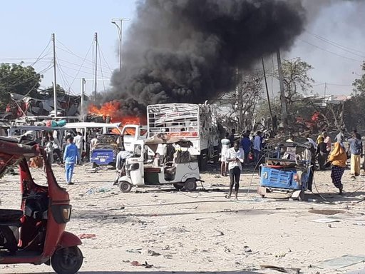 Somalia: Cel puţin 73 de persoane au murit într-un atac cu un camion capcană, la un punct de control din Mogadishu