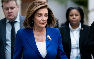Pelosi dă undă verde trimiterii ”săptămâna viitoare” a actului inculpării lui Donald Trump în Senat, în vederea deschiderii procesului destituirii locatarului Casei Albe