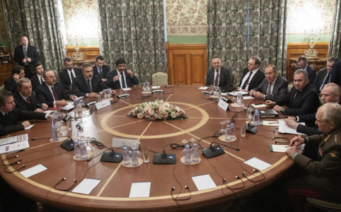 Lavrov anunţă un ”anumit progres” în negocierile de la Moscova între beligeranţii libieni, însă Haftar cere timp de reflecţie