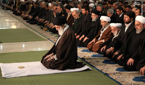 Ali Khamenei discreditează manifestaţiile împotriva puterii 