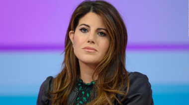Monica Lewinsky denunţă folosirea numelui său în procesul destituirii lui Bill Clinton şi propune denumiri alternative ale “Monicagate”