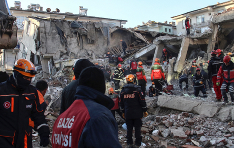 Salvatori caută în continuare supravieţuitori ai cutremurului din estul Turciei, al cărui bilanţ a crescut la 36 de morţi
