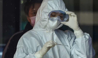 Coronavirus: Numărul deceselor a crescut la 80. Cetăţenii străini, în aşteptarea evacuării
