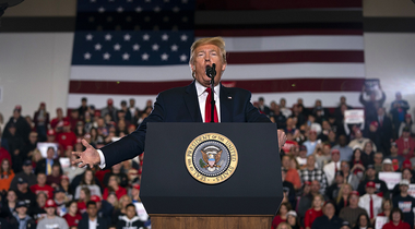 SUA coperează cu China în lupta împotriva noului coronavirus, anunţă Trump în campanie electorală în Michigan
