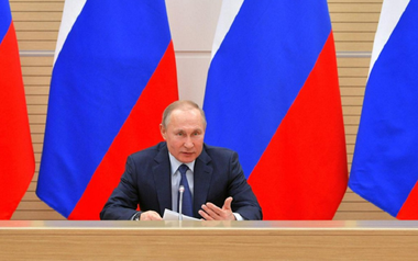 Putin consideră că o căsătorie este posibilă doar între ”un bărbat şi o femeie”