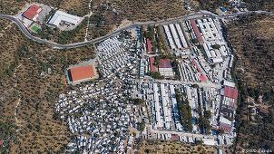 Violenţe în două insule greceşti din cauza construcţiei unor centre de detenţie pentru imigranţi

