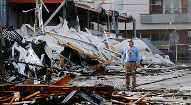 Cel puţin 19 morţi în tornade în Tennessee, cu câteva ore înainte de deschiderea secţiilor de votare în cadrul ”Super Tuesday”
