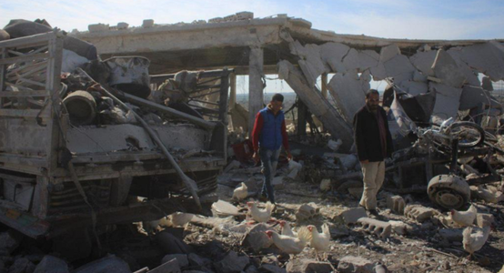 Cel puţin 15 civili, inclusiv un copil, ucişi în atacuri aeriene ruse în nord-vestul Siriei