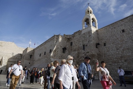 Palestinienii au declarat stare de urgenţă din cauza coronavirusului şi au închis Biserica Nativităţii din Bethleem