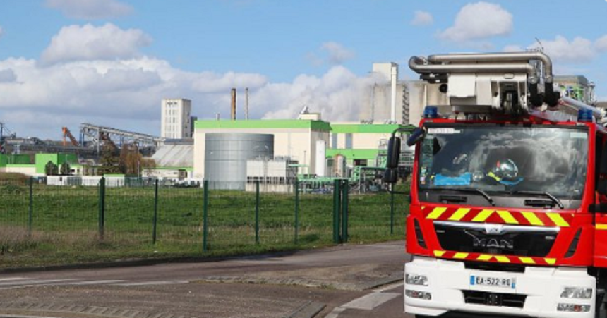 Explozie şi incendiu într-o fabrică clasată Seveso în apropiere de oraşul francez Rouen