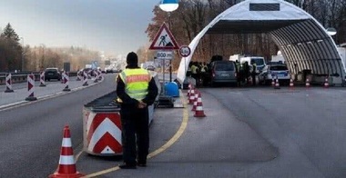 Germania va închide graniţele cu Franţa, Austria şi Elveţia