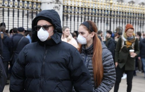 Aproape 2.700 de contaminări cu coronavirusul, cu 35% mai multe decât marţi, şi în total 71 de decese în Marea Britanie, anunţă Guvernul