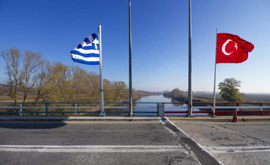 Turcia îşi închide frontierele terestre cu Grecia şi Bulgaria, o măsură care vizează persoanele, nu şi mărfurile, în lupta împotriva răspândirii noului coronavirus