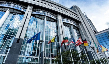 Primul deces din cauza covid-19 la Parlamentul European, în rândul ”personalului extern”, un italian în vârstă de 40 de ani de la serviciul informatic