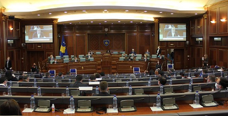 Guvernul Kosovo, răsturnat printr-o moţiune de cenzură în toiul pandemiei noului coronavirus