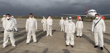 Coronavirus - Albania a trimis 30 de medici şi infirmiere în Italia - VIDEO