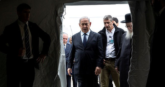 Netanyahu şi echipa sa apropiată, plasaţi în carantină preventivă după un test pozitiv al unui angajat