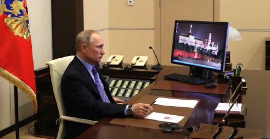 Putin se izolează la Novo Ogarevo lângă Moscova şi munceşte de la distanţă; urmărire digitală la Moscova 
