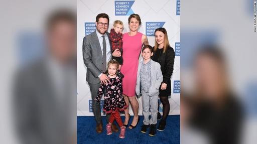 Doi membri ai familiei Kennedy, daţi dispăruţi în Maryland. Autorităţile au pus capăt căutărilor