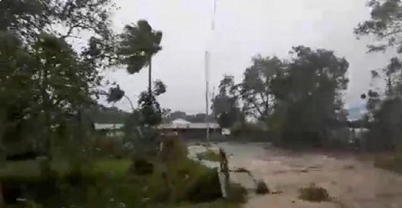 Ciclonul Harold, soldat cu cinci morţi şi 22 de persoane date dispărute de la bordul unui feribot închiriat în cadrul luptei împotriva covid-19 în Insulele Solomon, se intensifică şi atinge categoria 5 în Pacificul de Sud