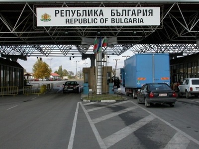 Bulgaria interzice intrarea pe teritoriul său a străinilor din afara UE şi a celor proveniţi din unele state europene afectate de coronavirus