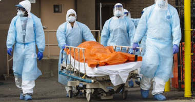 Aproape 2.000 de morţi într-o singură zi în SUA, unde bilanţul deceselor se apropie de 13.000, iar al contaminărilor de pragul de 400.000