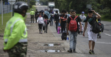 Maduro ordonă spitalizarea tuturor bolnavilor de covid-19, soldată oficial cu şapte morţi şi 166 de contaminări în Venezuela