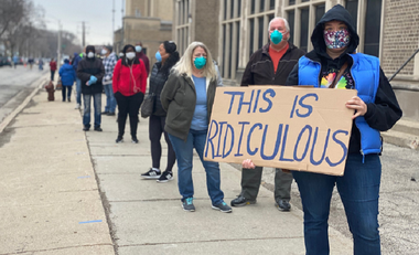 Primele alegeri în toiul pandemiei noului coronavirus în SUA, în Wisconsin, trezesc îndoieli cu privire la organizarea alegerilor prezidenţiale de la 3 noiembrie